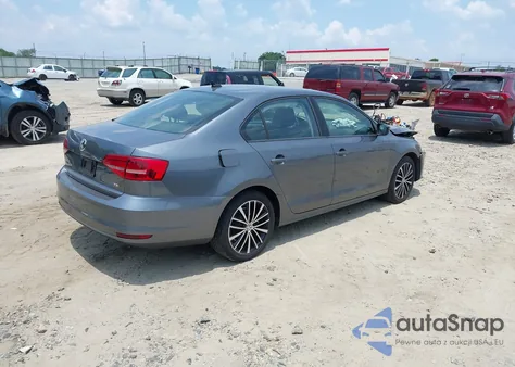 2015 Volkswagen Jetta 1.8T Se from USA, damaged, VIN 3VWD07AJ4FM353782